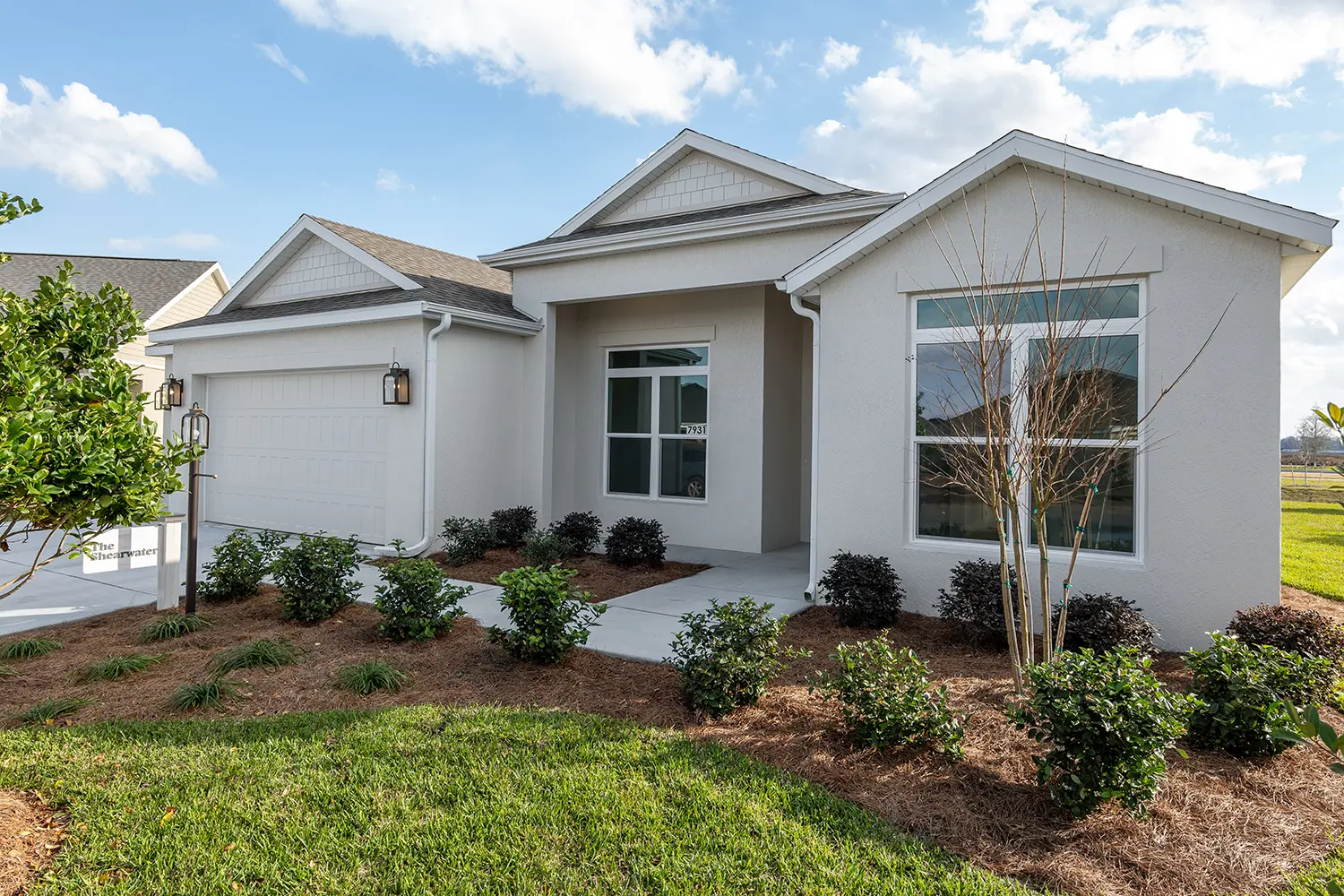 premier-shearwater-street-of-dreams-front-exterior-landscaping-57