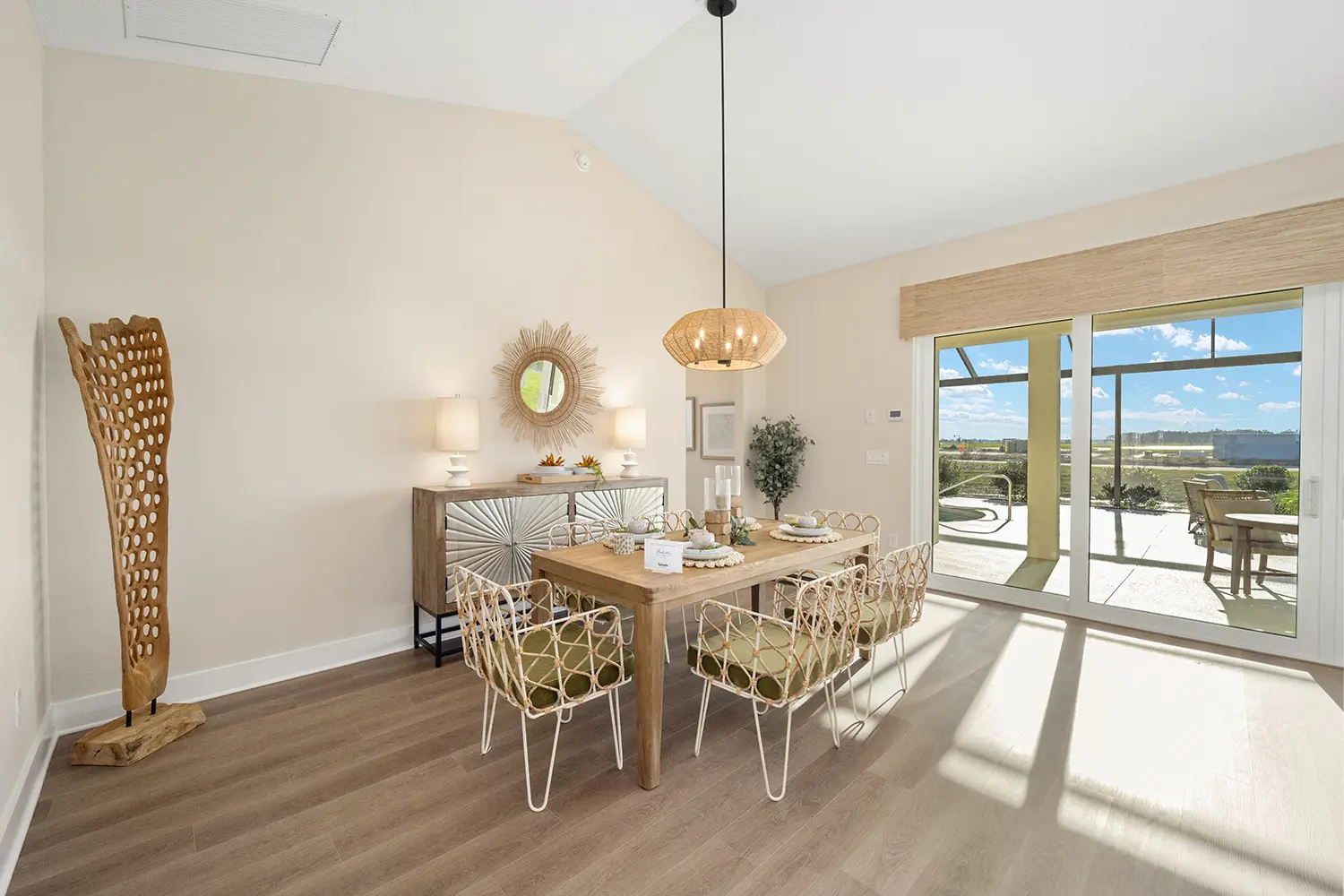 premier-crawford-street-of-dreams-dining-room