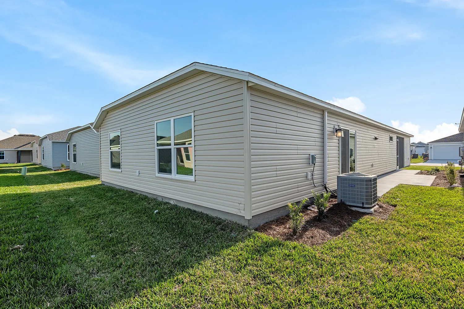 patio-villa-moonstone-rear-1