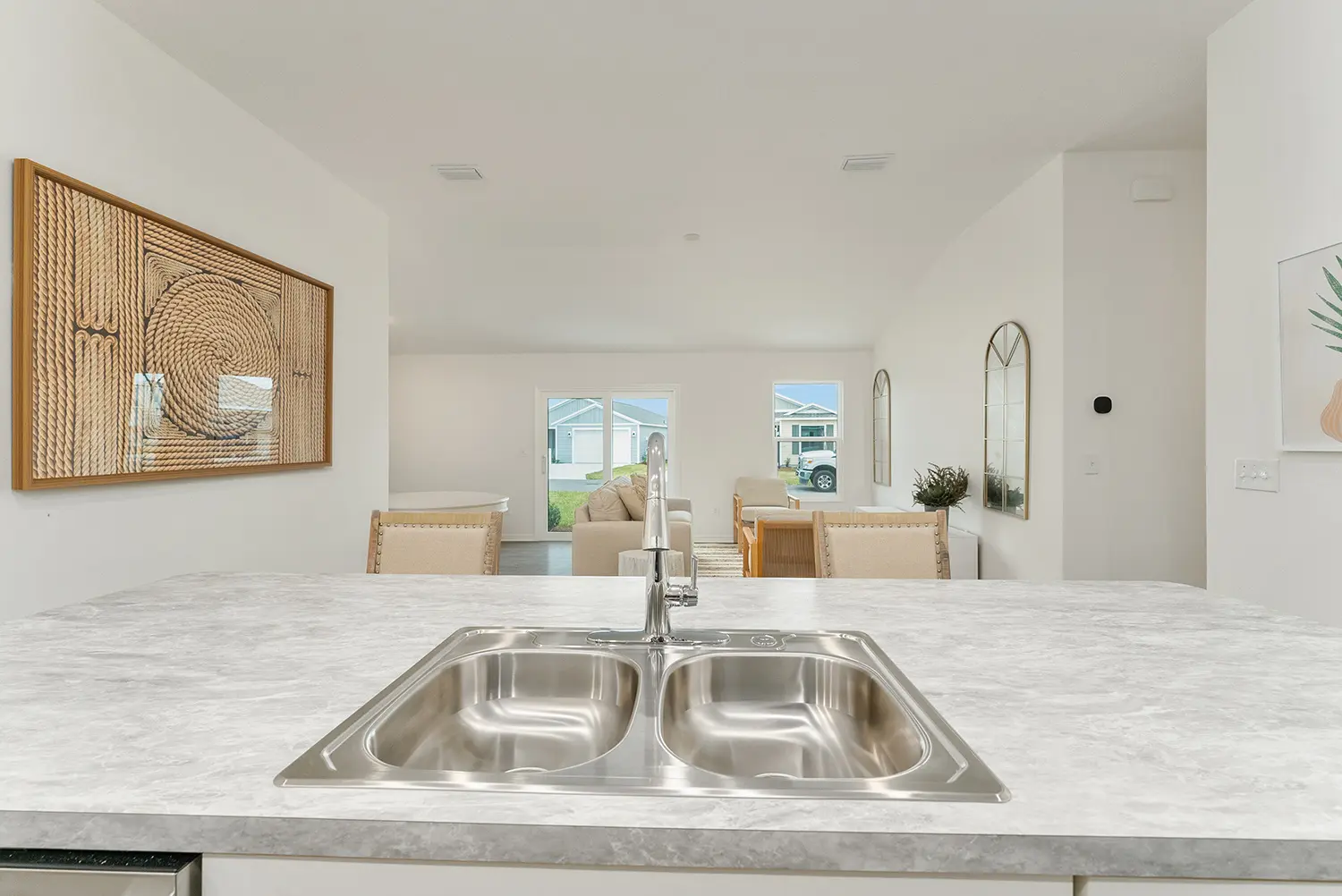 patio-villa-topaz-kitchen-island-sink