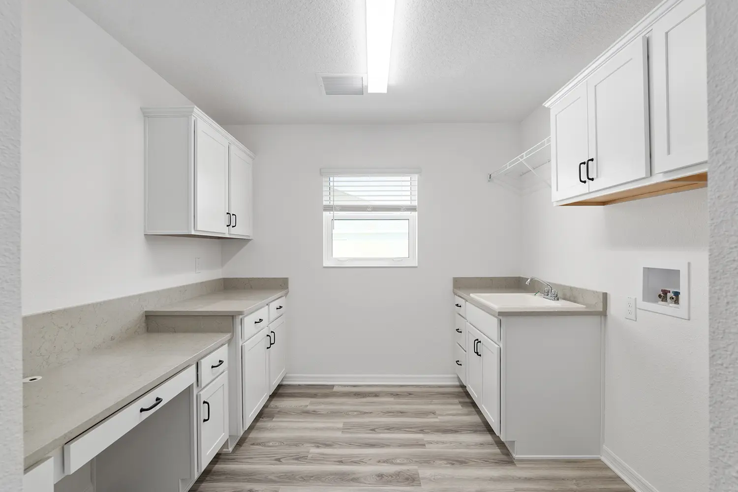 veranda-jackson-laundry-room