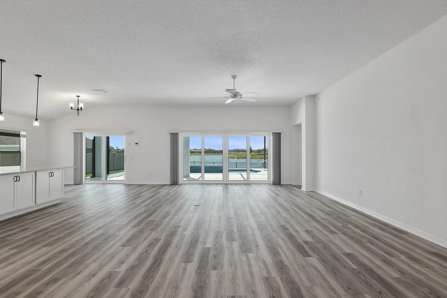 veranda-jackson-living-dining-room-open-floor-plan-1