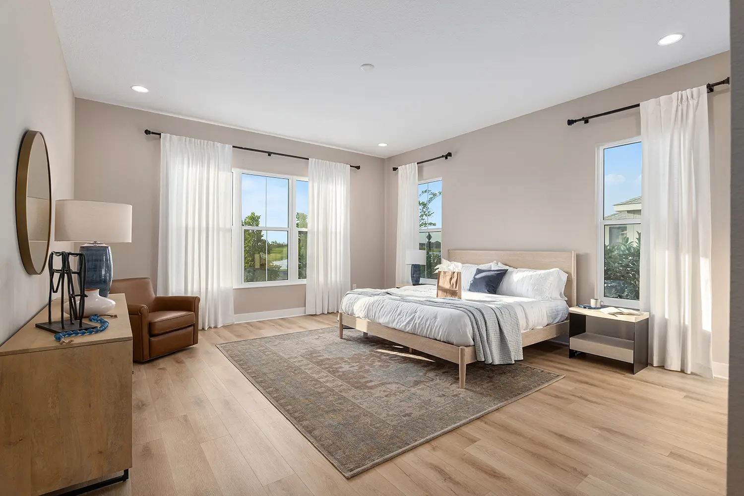 premier-niagara-street-of-dreams-bedroom-1