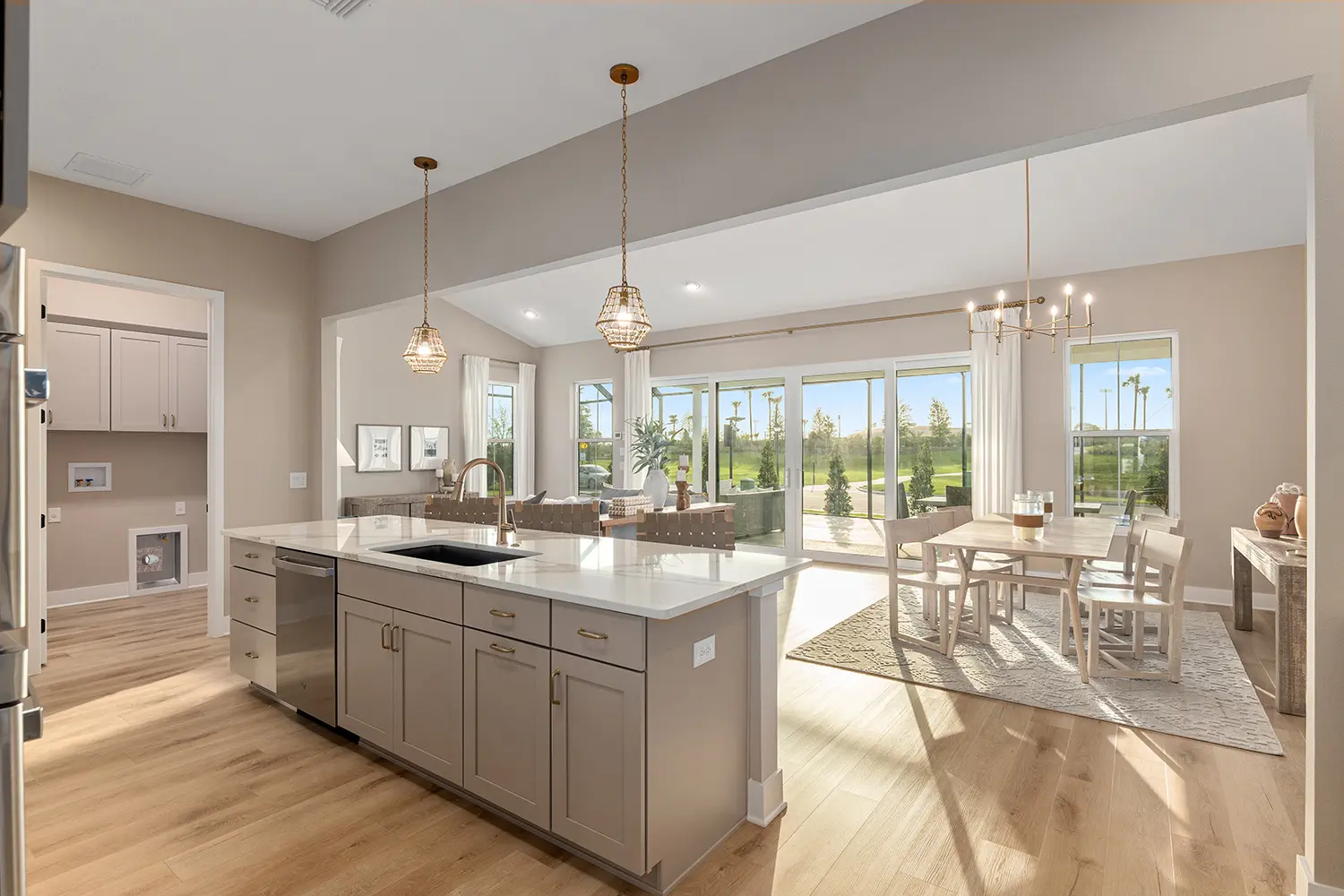 premier-niagara-street-of-dreams-kitchen-2