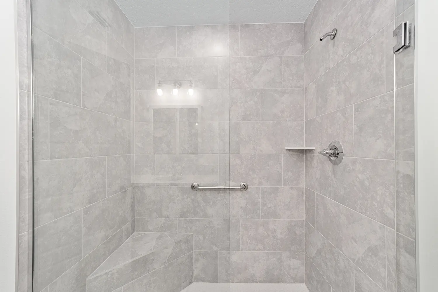 veranda-ottowa-bathroom-shower