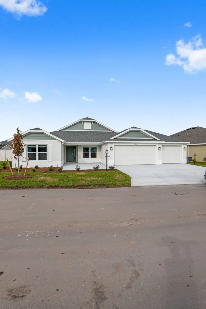 veranda-saginaw-exterior-front-vertical