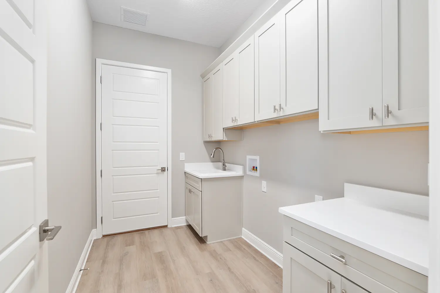 premier-wexford-street-of-dreams-laundry-room