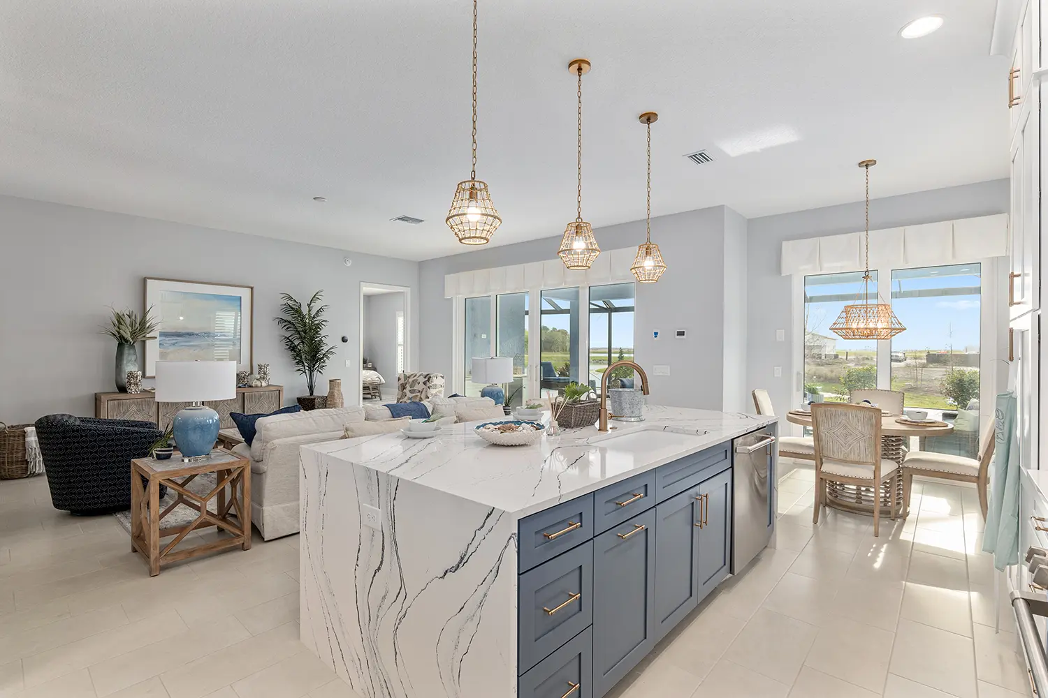 premier-starling-street-of-dreams-kitchen-island-26