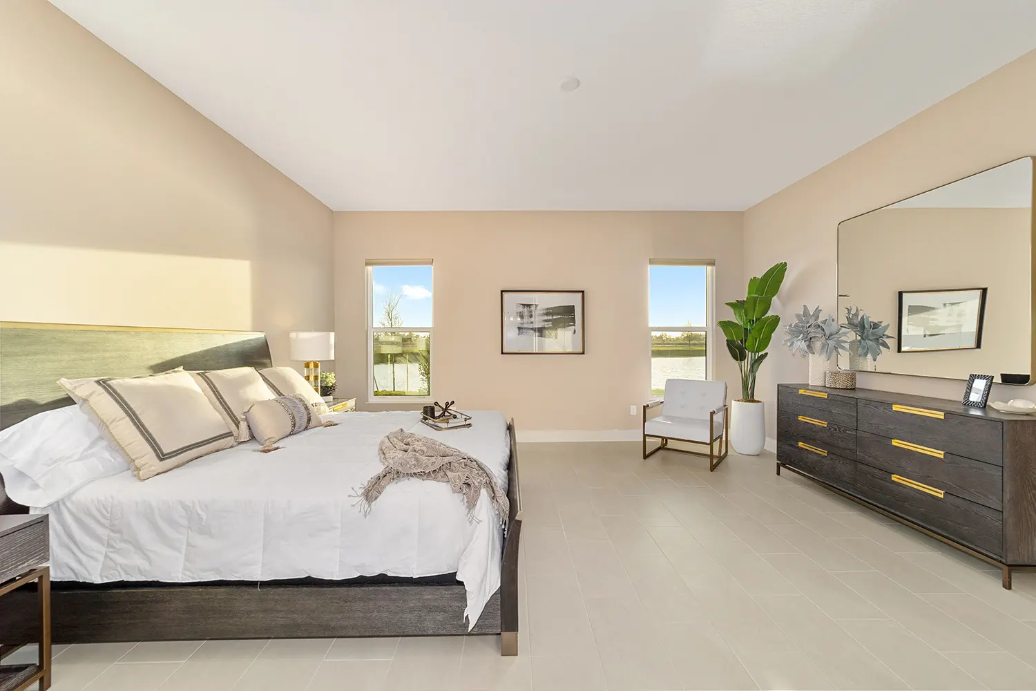 premier-warbler-street-of-dreams-bedroom-5