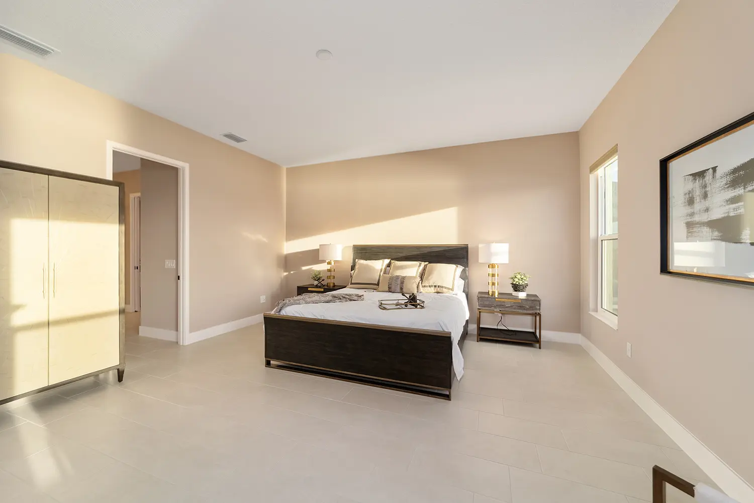 premier-warbler-street-of-dreams-bedroom-7