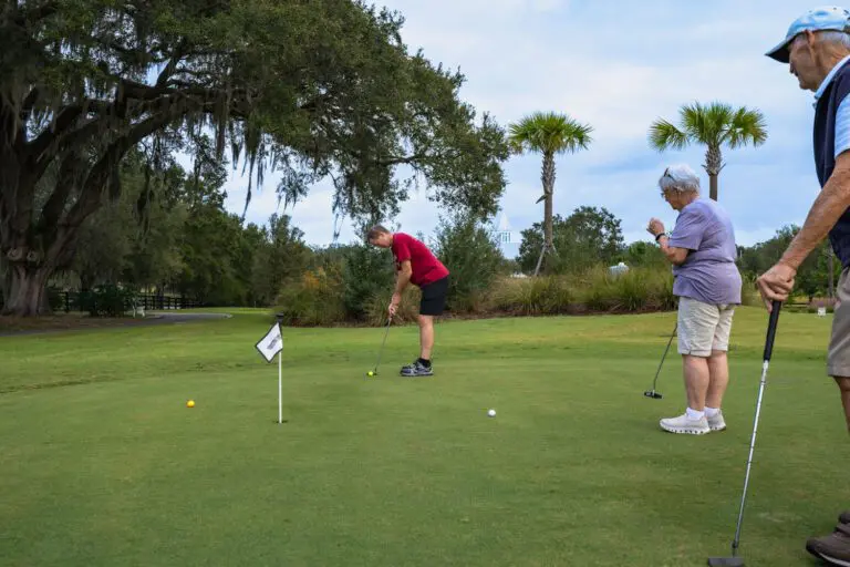 Putting at the First Responders Putting Course. October 2023