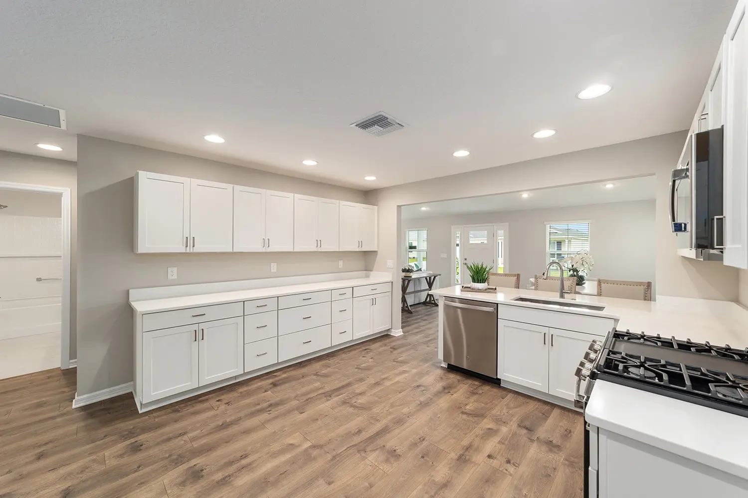 cottage-hidden-cove-kitchen-1