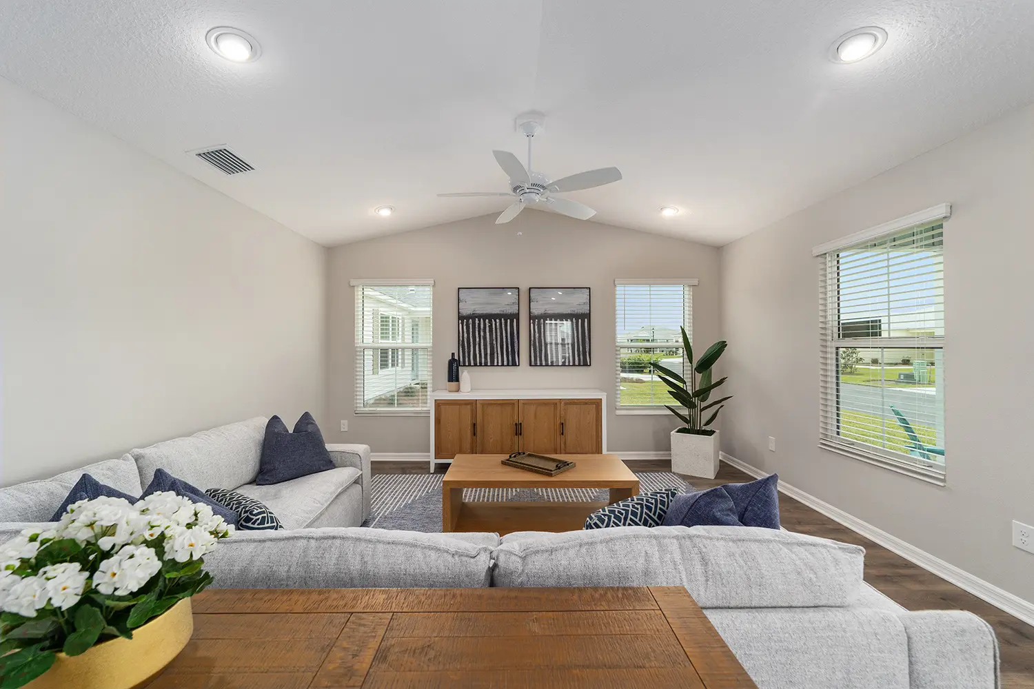 cottage-hidden-cove-living-room-1