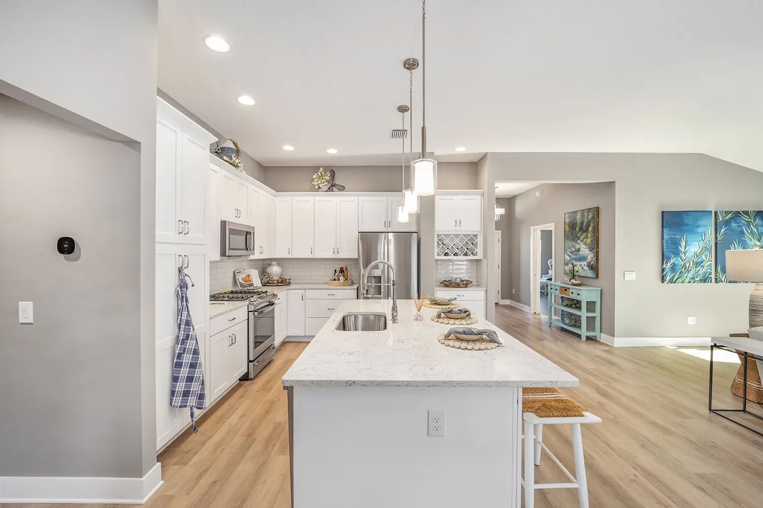 designer-cormorant-street-of-dreams-kitchen