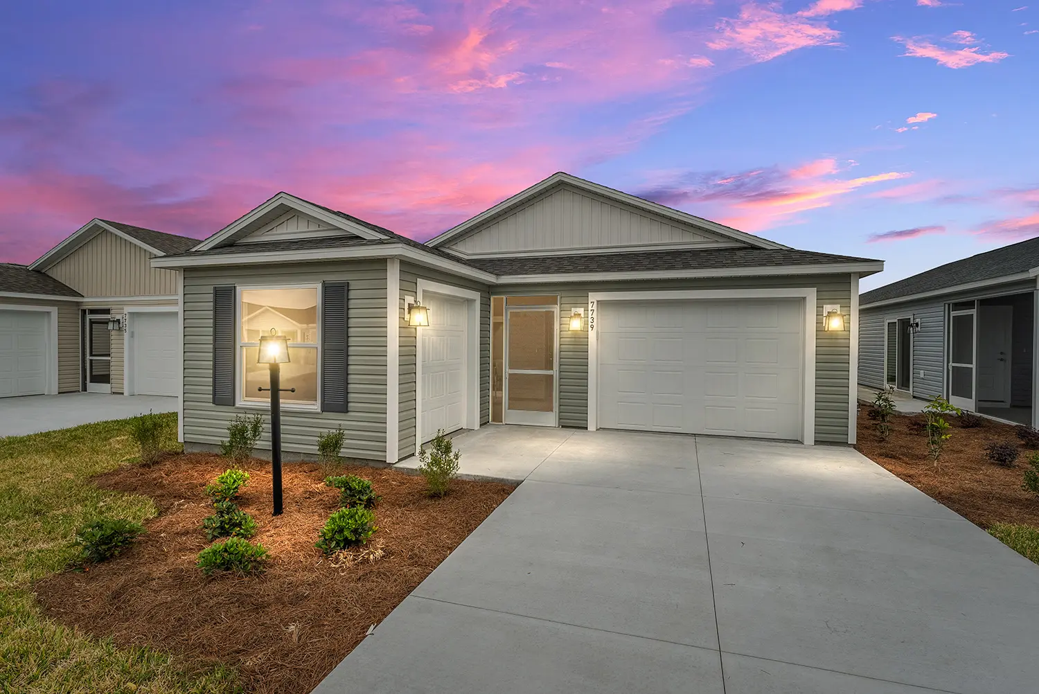 patio-villa-emerald-exterior-front-sunset