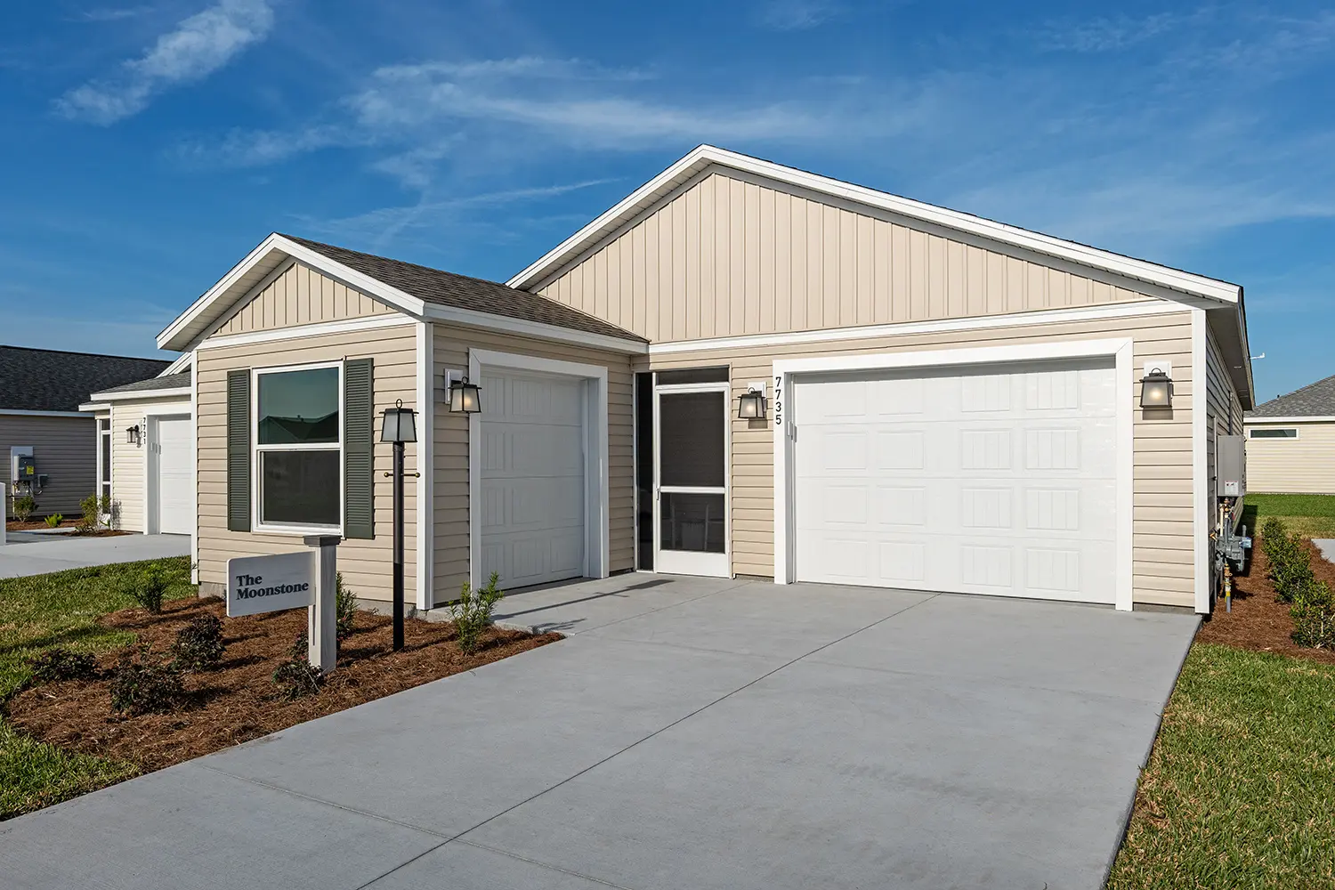 patio-villa-moonstone-exterior-front