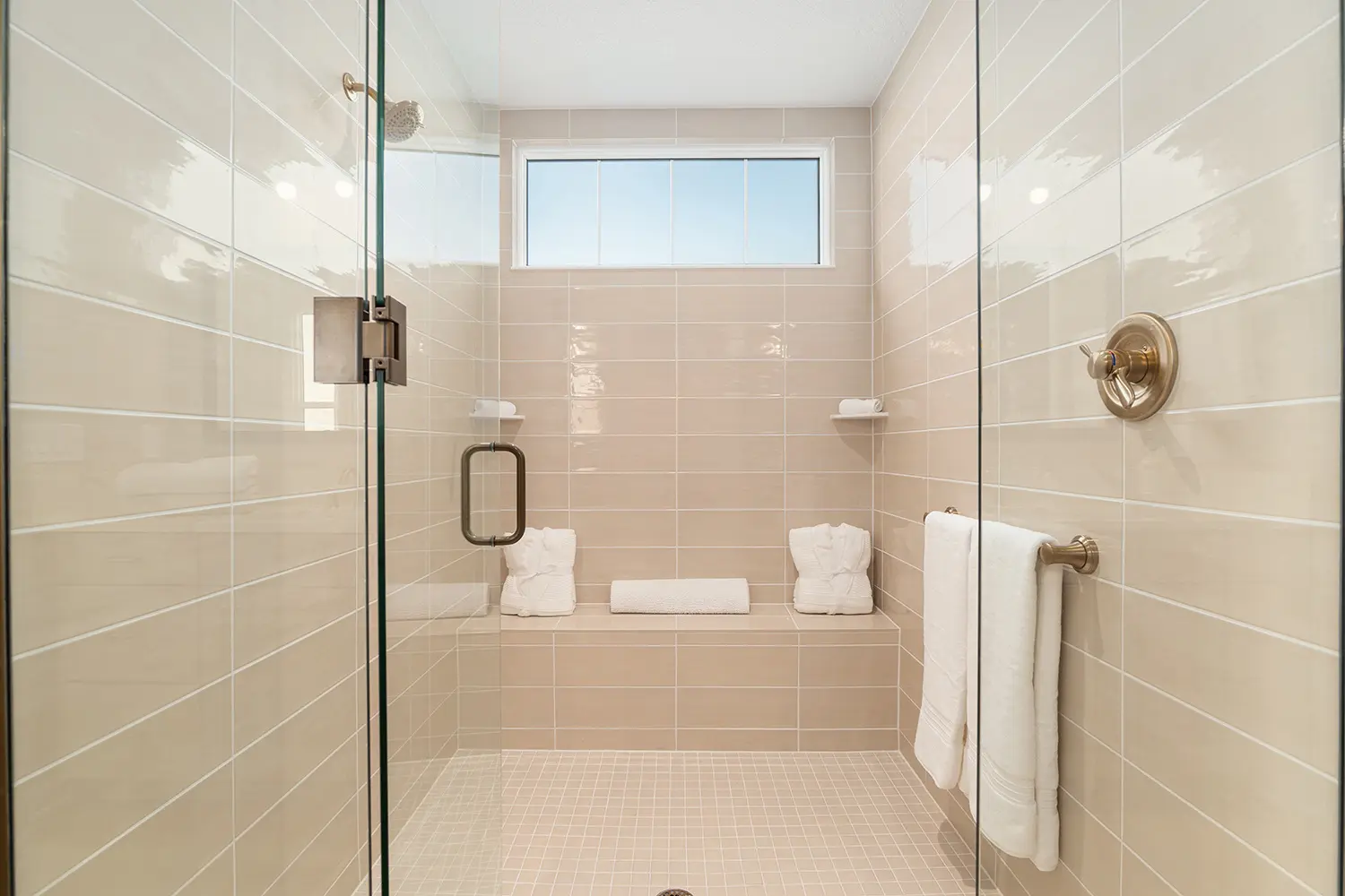 premier-niagara-street-of-dreams-bathroom-4